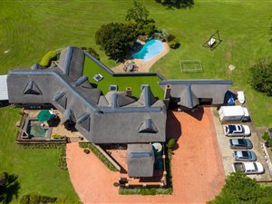 6.6 ha Smallholding in Gonubie