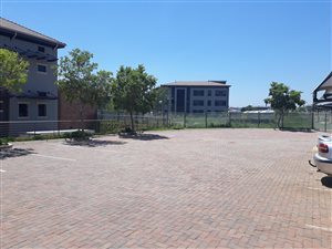 3736 m² Land available in Hazeldean (Silverlakes Surroundings)