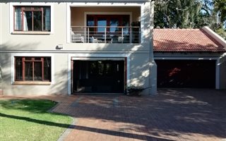 4 Bedroom House in Riviera