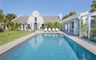 5 Bedroom House in Constantia