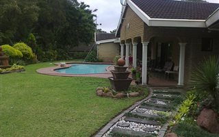 Bachelor apartment in Westville North