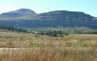 900 m² Land available in Fouriesburg