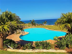 3 Bed Townhouse in Palm Beach