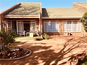 2 Bed Townhouse in La Hoff
