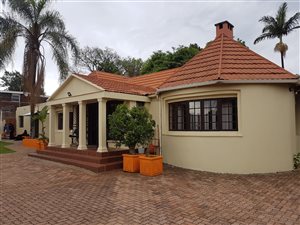 600 m² Commercial space in Hatfield