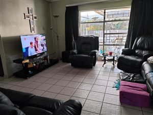 4 Bed House in Secunda