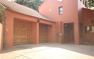 2 Bedroom House in Muckleneuk