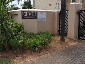 3 Bed Apartment in Rangeview