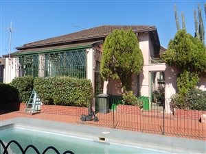 4 Bed House in Kenilworth