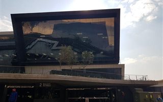 1077 m² Commercial space in Waverley