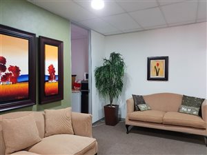 280 m² Office Space in Fourways
