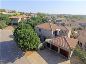 4 Bed House in Featherbrooke Estate