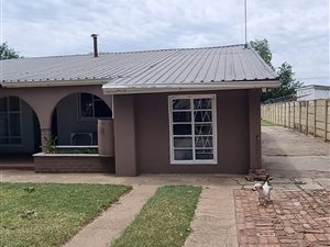 3 Bed House in Arbor Park