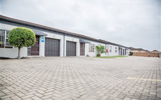 2 Bedroom Apartment in Richards Bay Central