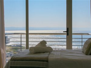 2 Bed Flat in Point