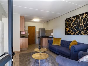 2 Bed Apartment in Vereeniging Central