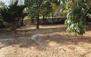 1000 m² Land available in Lombardy East