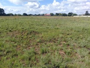 8565 m² Land available in Glen Austin AH