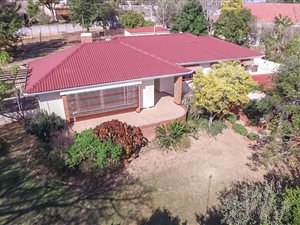 4 Bed House in King Williams Town
