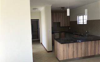 2 Bedroom House in Monavoni