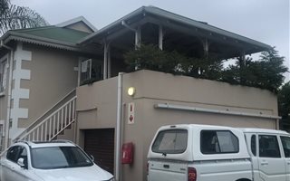 3 Bedroom Flat in Scottsville