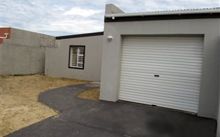 3 Bedroom House in Southfork