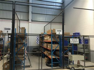 545 m² Industrial space in Airport Industria