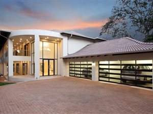 5 Bed House in Atholl