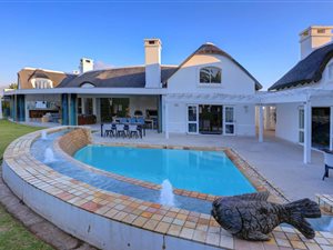 7 Bed House in Fancourt