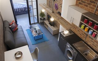 1 Bedroom Apartment in City & Suburban (Maboneng)