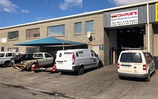 434 m² Industrial space in Paarden Eiland