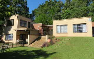 4 Bedroom House in Forest Hills