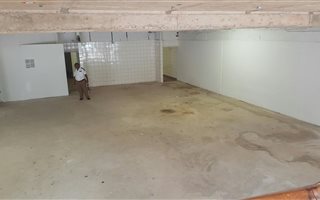 344 m² Commercial space in Essenwood