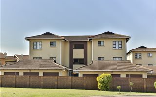 2 Bedroom Apartment in Richards Bay Central