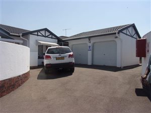 3 Bed Simplex in Montclair