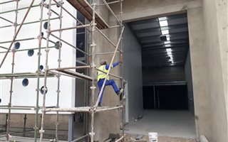427 m² Commercial space in Brackenfell Industrial