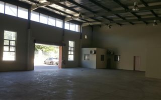 320 m² Commercial space in Briardene