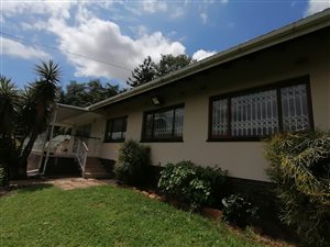 3 Bed House in Rouken Glen