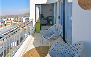 2 Bedroom Apartment in Oakdene