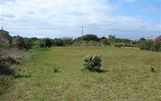 800 m² Land available in Bettys Bay