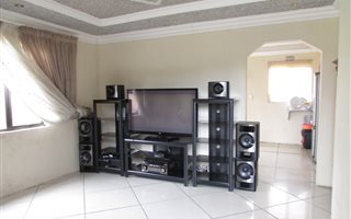 3 Bedroom House in Aquadene