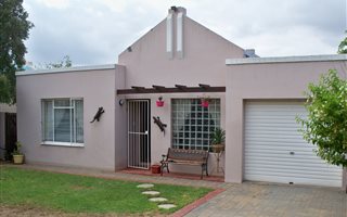 3 Bedroom House in Meirings Park