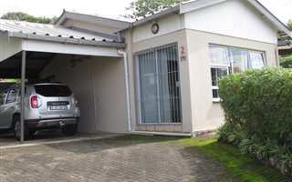 2 Bedroom Townhouse in Pumula