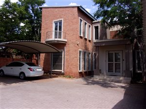 150 m² Office Space in Montana Park