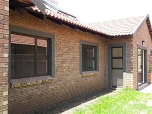 3 Bed Townhouse in Brackenhurst