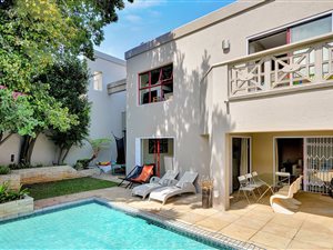3 Bed Townhouse in Woodmead