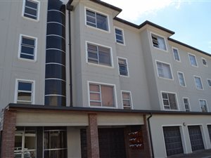 1 Bedroom Apartment in Strand Central