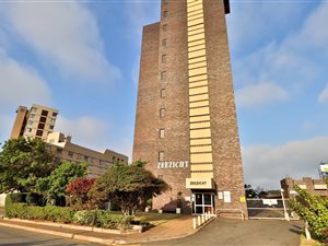 2 Bed Apartment in Doonside