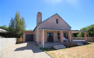 2 Bedroom House in Riebeek Kasteel