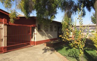 3 Bedroom House in Vanderbijlpark CE2